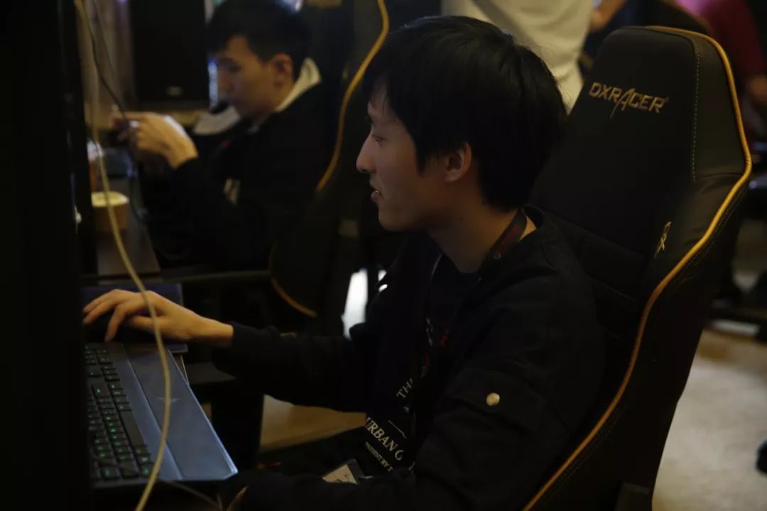 更强的横移 更强的横移